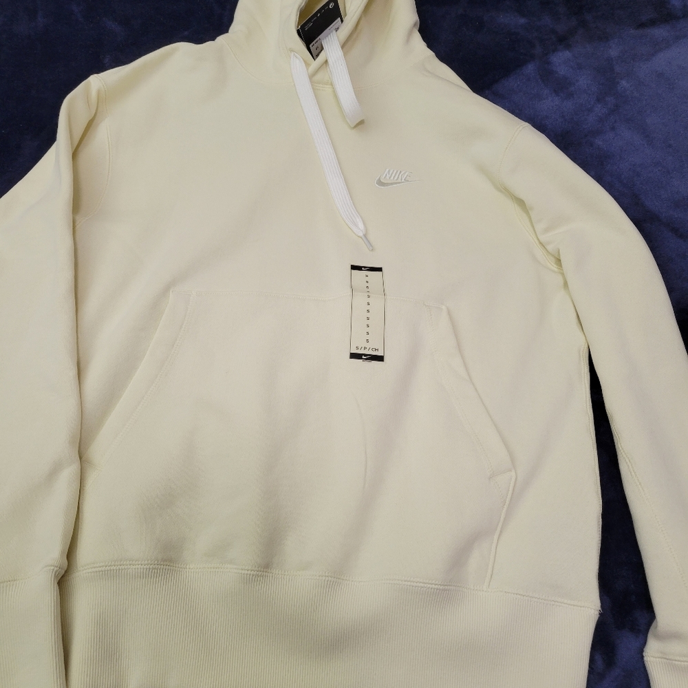 White Nike hoodie
